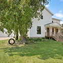209 W Walnut St, Dodgeville, WI