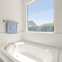 2711 E Shea Dr, Fresno, CA