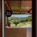 Discover this inviting villa with stunning views and a spacious outdoor area, perfect for relaxation.