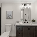 Primary bedroom en suite
