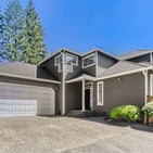 Photo of 724 N 190th St