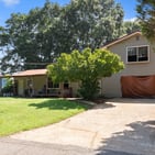 Photo of 105 Fairlane Drive
