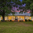 Photo of 1421 Old Highway 74