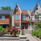 Photo of 346 Indian Roadd Crescent
