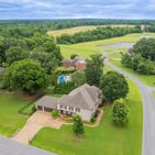 Photo of 45 Greenbrier Lakes Cv