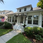 Photo of 1130 Larchmont Crescent