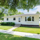 Photo of 618 5th St SE