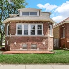 Photo of 10001 South Wentworth Avenue