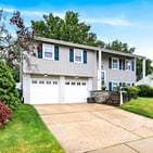 Photo of 16 10th Ave