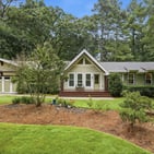 Photo of 2945 Lakeside Dr