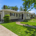 Photo of 837 NW 10th St