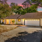 Photo of 902 Laurel Oak Lane
