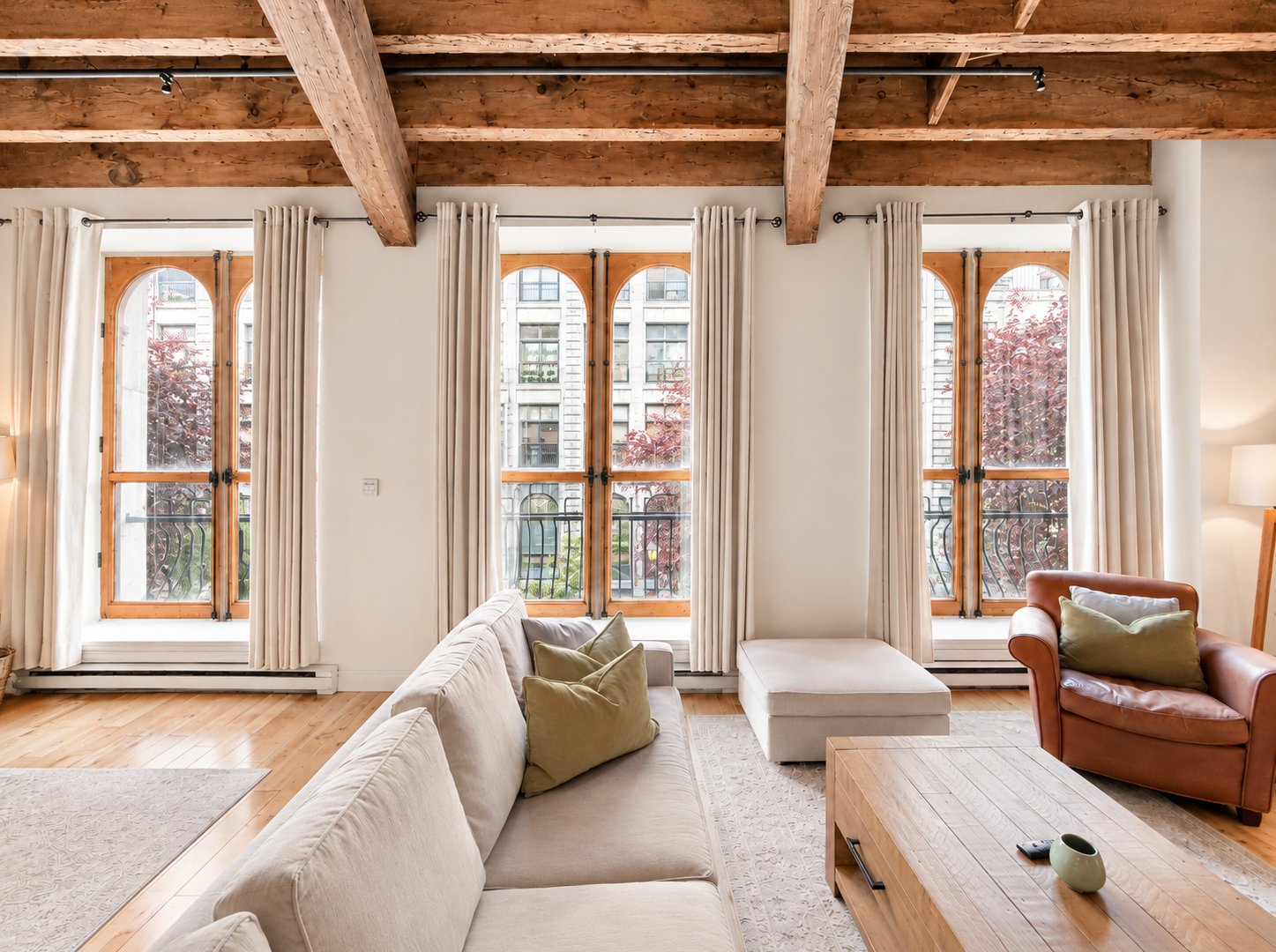 65 Rue Saint-Paul Ouest, 109