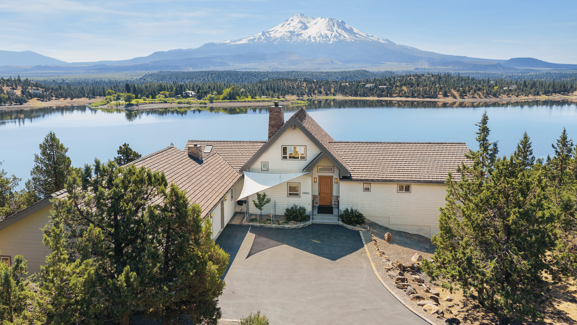 15000 Shoreline Drive