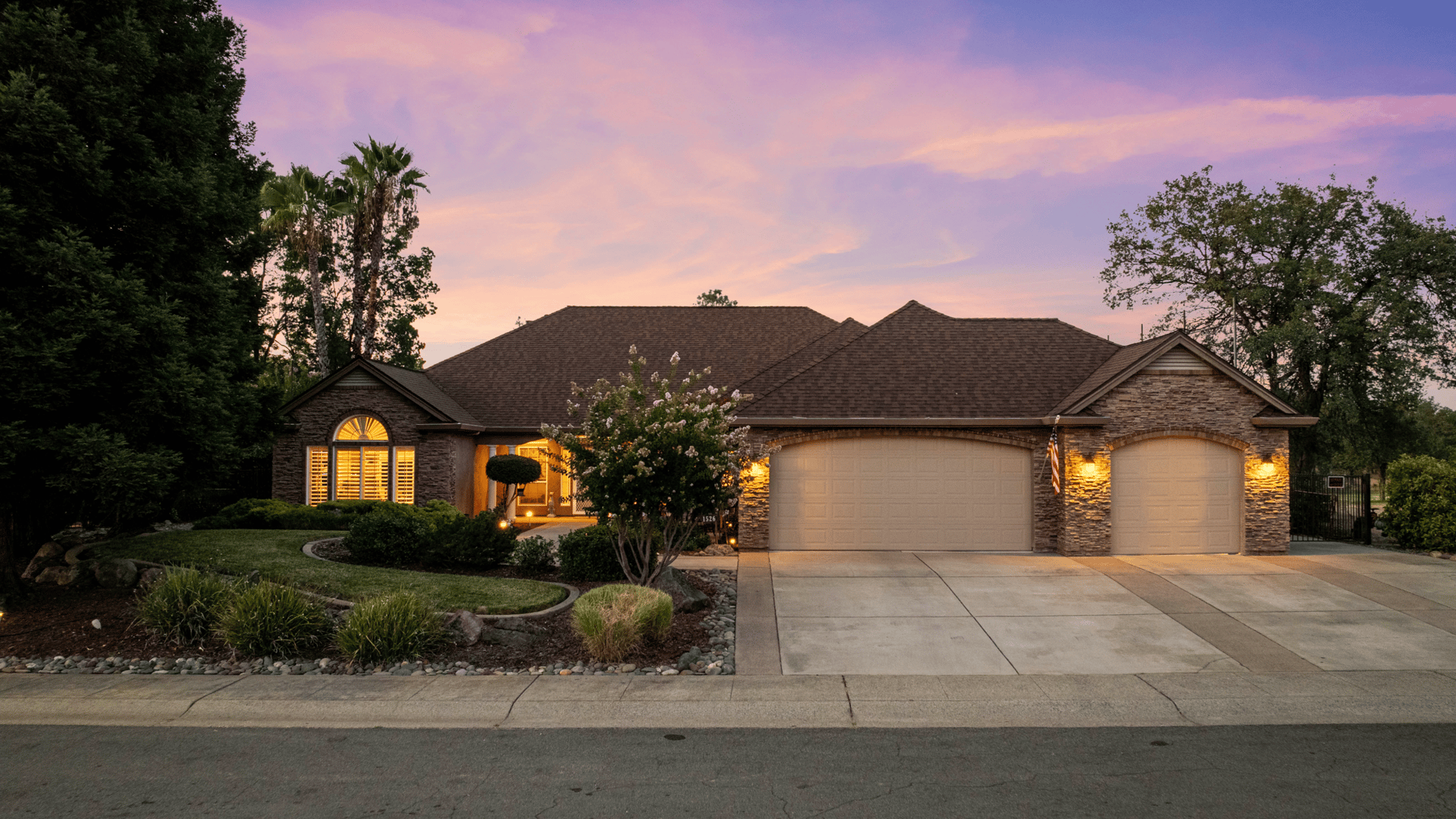 1526 Gold Hills Drive