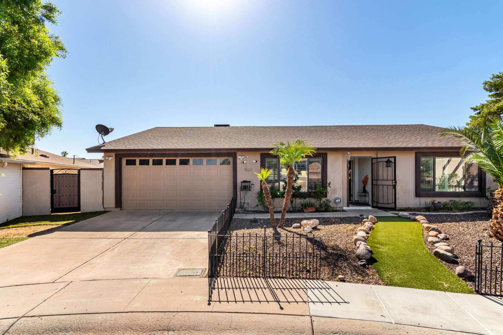 9 of 34. Enjoy outstanding curb appeal with mature landscaping, a spacious front yard, and an inviting fa ade. This Scottsdale property offers timeless style and move-in ready appeal.
