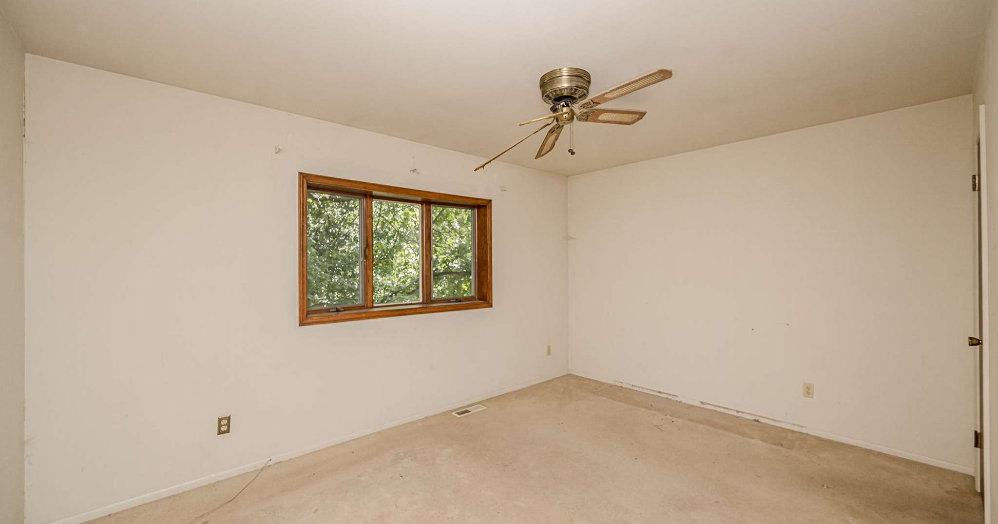 20 of 43. Actual primary bedroom