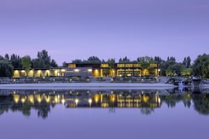 Lakeside Paradise