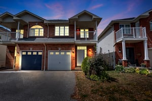 Beautifully Renovated Semi-Detached Home Backing Onto a Private Ravine!