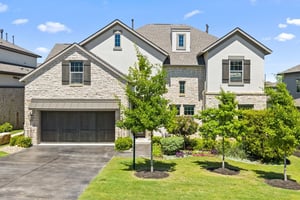 Hill Country Luxury Living Just Moments from Lake Travis