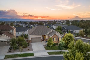 6647 S Catawba Way | Walkout Ranch for Sale in Aurora, CO