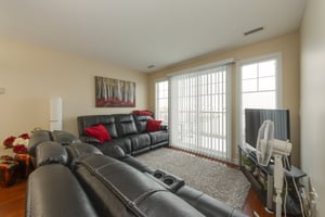 Bright 2 bedroom condo in Sherwood Park