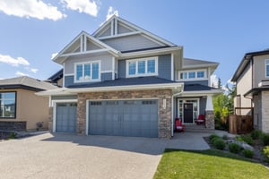 Stunning home backing onto ravine in Cameron Heights