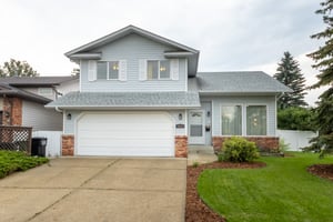Beautifully maintained home in the sought-after community of Ormsby Place!