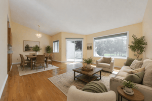 Lovingly cared for 50+ townhouse in Horizon Glenwood