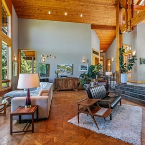 55383 Huntington Road, Bend, OR