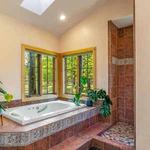 55383 Huntington Road, Bend, OR