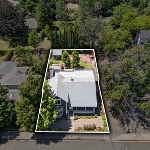 117 High Street, Ashland, OR