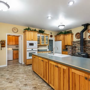 5920 NE Cerysa Lane, Prineville, OR