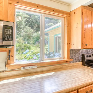 2628 S BEAVER CREEK RD, Seal Rock, OR