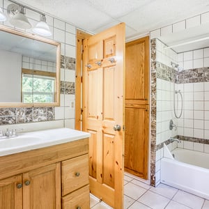 2628 S BEAVER CREEK RD, Seal Rock, OR
