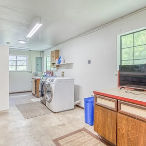 2628 S BEAVER CREEK RD, Seal Rock, OR