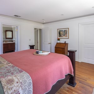 4427 Vantage Avenue, Studio City, CA