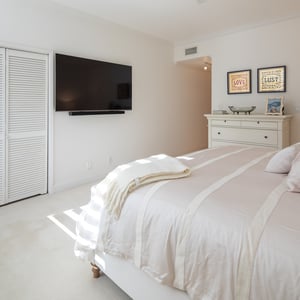 8455 Fountain Avenue, 518, West Hollywood, CA