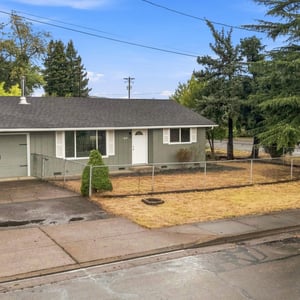 1635 Pioneer Street, Philomath, OR