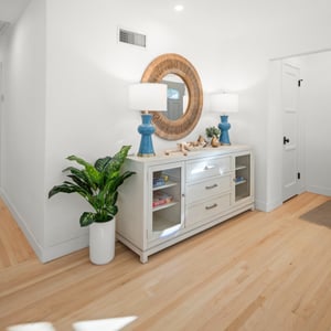 909 1st St, Coronado, CA