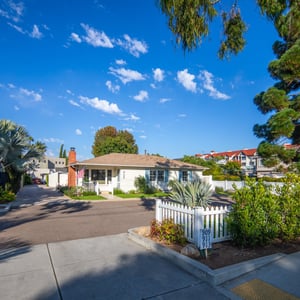 909 1st St, Coronado, CA
