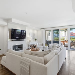 1101 1st st #114, Coronado, CA