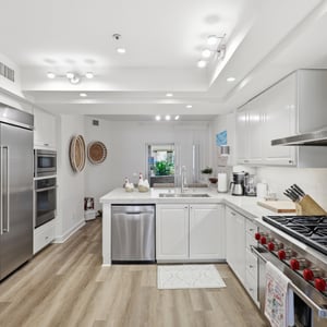 1101 1st st #114, Coronado, CA