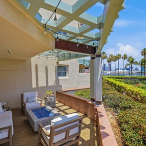 1101 1st st #114, Coronado, CA