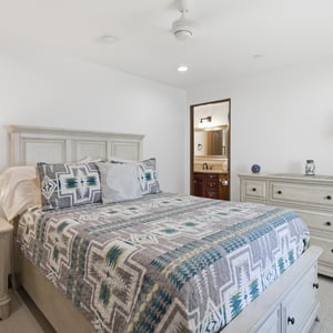 935 F Ave, Coronado, CA