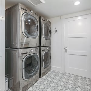 953 E Avenue, Coronado, CA