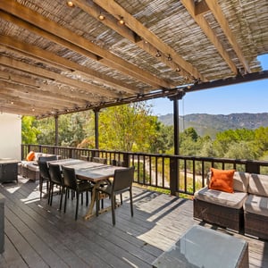 21254 Colina Dr, Topanga, CA