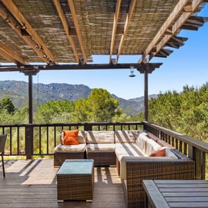 21254 Colina Dr, Topanga, CA