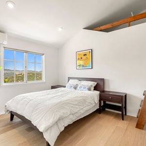 21254 Colina Dr, Topanga, CA
