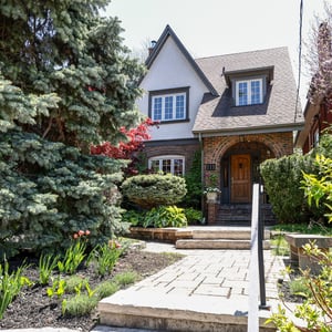 111 Glenview Avenue, Toronto, ON